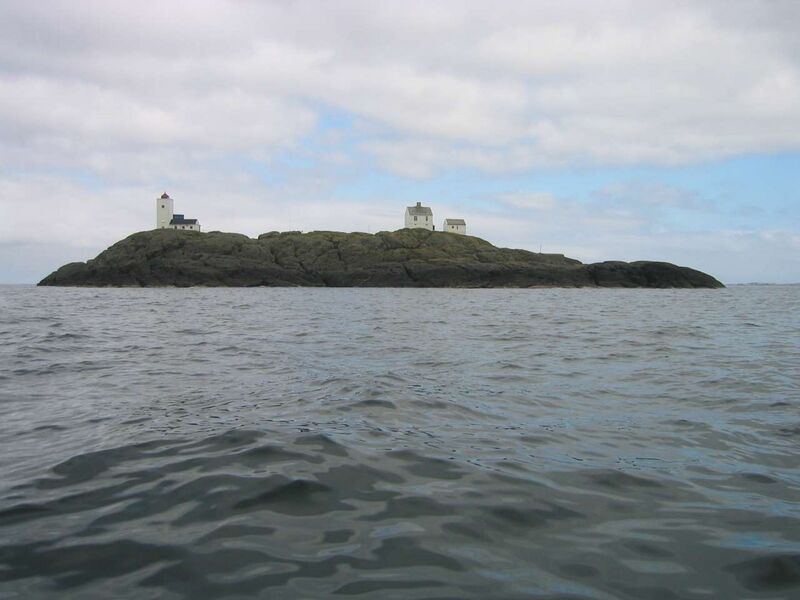 Fil:Holmengrå fyr1.jpg